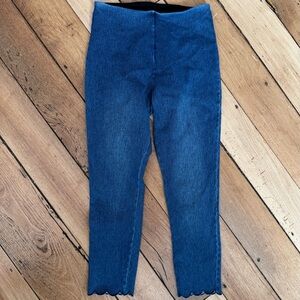 Lysse Scalloped Hem Ankle Blue Jeans Pull-on Size M